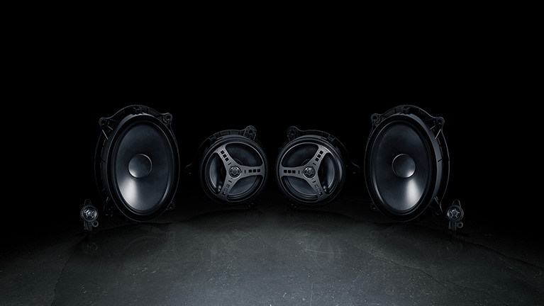Dynamic Sound Yamaha Premium (8 Lautsprecher) im neuen Mitsubishi Outlander BASIS